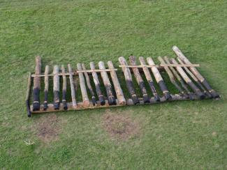 Vier Elemente oben verbunden